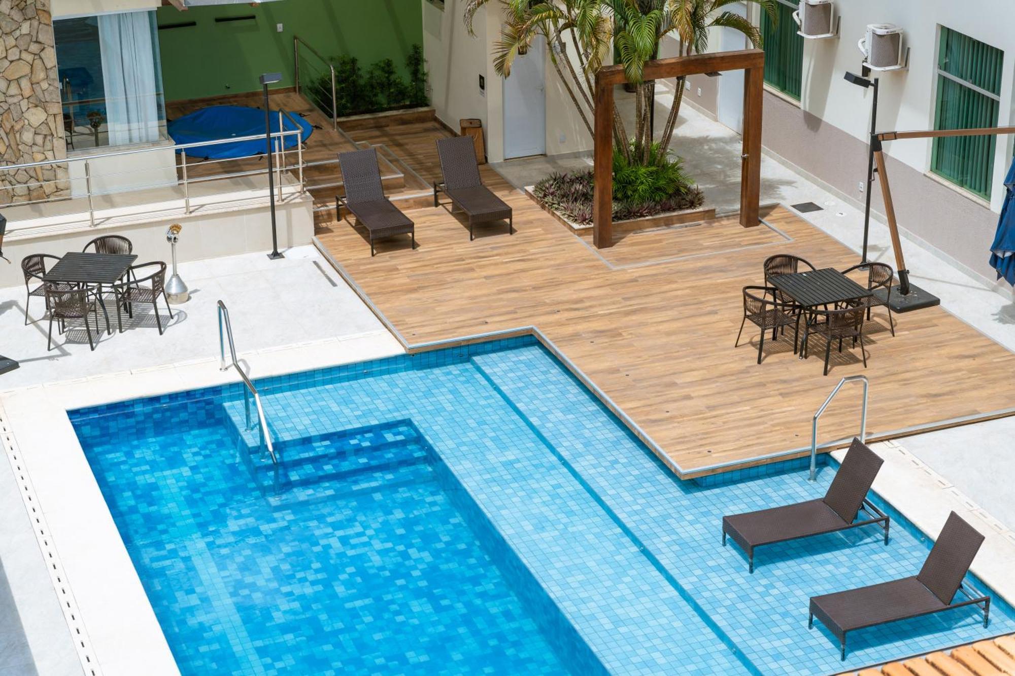 Hotel Equinocios Executive 바르카레나 외부 사진