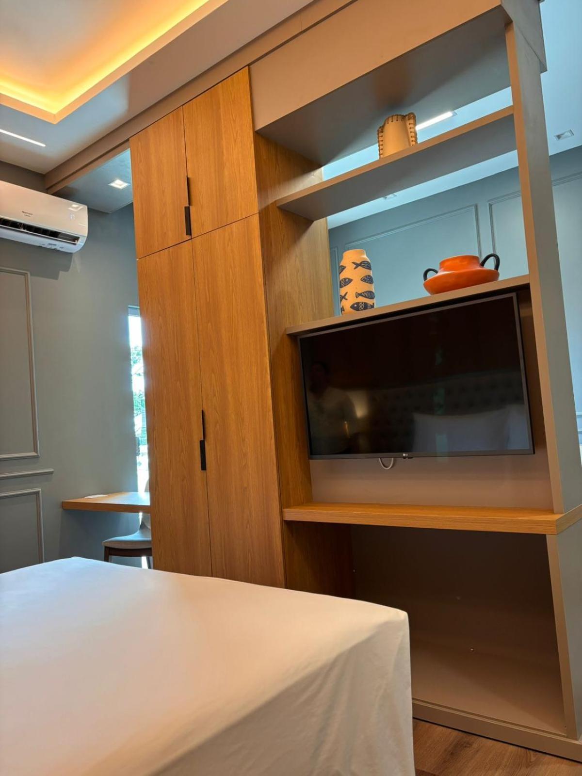 Hotel Equinocios Executive 바르카레나 외부 사진